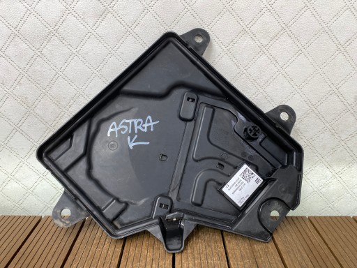 OPEL ASTRA V K LIFT 19-21 1.5 CDTI Blende Abdeckung Behälter ADBLUE 39193764 OE