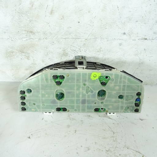 MAZDA PREMACY 1.8B dials CB84A