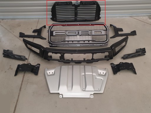 2015 FORD F150 RAPTOR ВПУСКНАЯ РЕШЕТКА РАДИАТОРА
