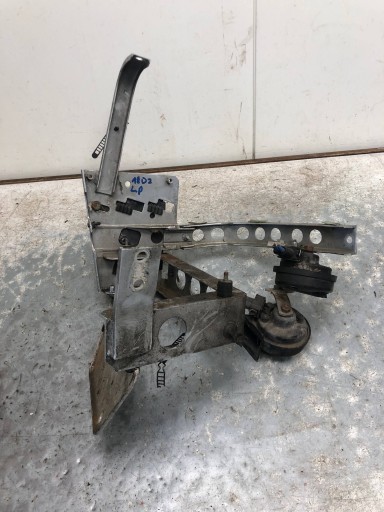 KLAKSON versteifung stütze links vorne AUDI A8 D2 4D0959115 4D0821137