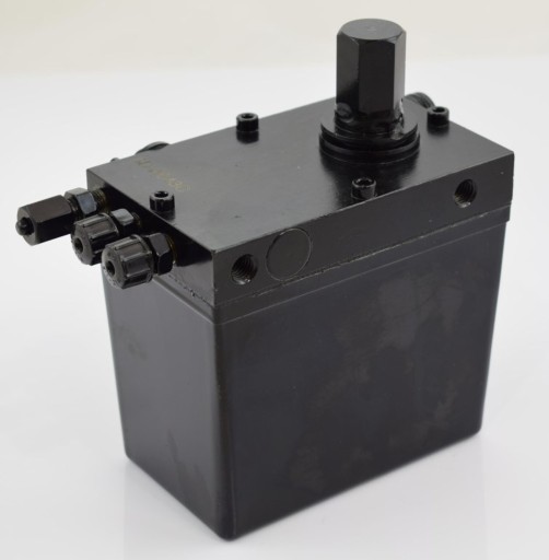 1794907 - НАСОС ПОДЪЕМА КАБИНЫ SCANIA R CP/CG 3 ОДИНОЧНЫХ ШТИФТА