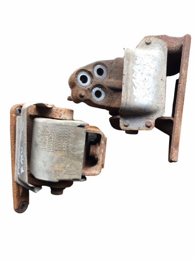 9L34-6H028-ED - Подушка двигуна ліва права FORD F-150 5.0 V8