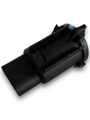 AUDI KONDENSATOR, DOSTEPNE 12 SZT T10856 $J