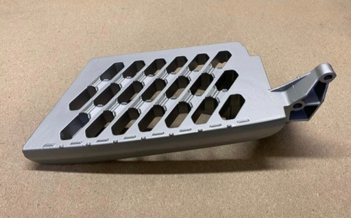 СТУПІНЬ ОБЛИЦЮВАННЯ СТУПІНЬ КАБІНИ RH VOLVO FH4 82859306