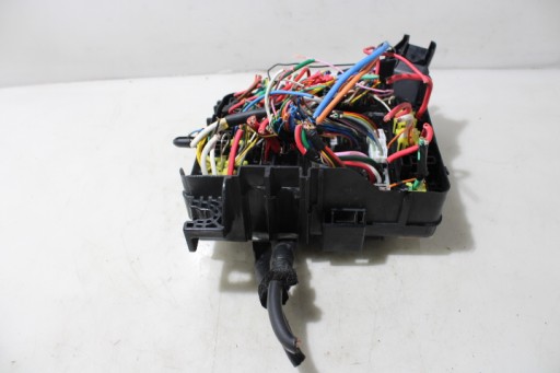 Блок запобіжників kia optima iv sw 1.7crdi