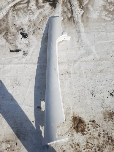 ЗАЩИТНАЯ РЕШЕТКА СТОЙКИ LH-MAN TGX EURO 6