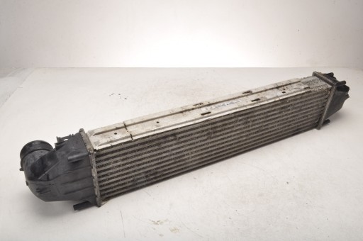 VOLVO V60 2.4 D5 радіатор інтеркулера 31338475