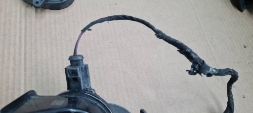 A4 B9 8W KLAKSON SYGNAL sonore gauche avant 8W0951223 A5 8W