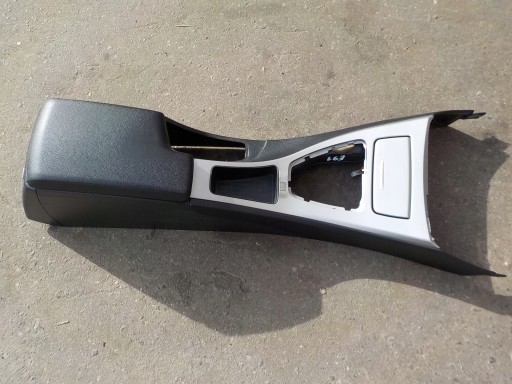 Підлокітник тунель bmw e90 2007r Європа