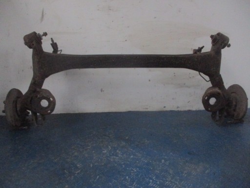 01 - Volkswagen polo v 6r підйомник 1.2tsi задня балка міст абс датчик диски