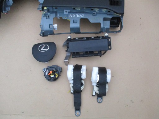dashboard instrument panel console kpl Lexus NX 300 Lift
