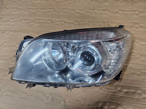 20/02/25 - Toyota Rav 4 III 06-09 левая лампа спереди