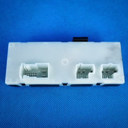 control unit of the opening bonnet boot BMW X3 G01 LCI 5A19DB2
