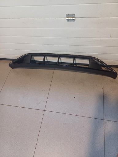 inferiore griglia paraurti anteriore MERCEDES W 214 A2148857402
