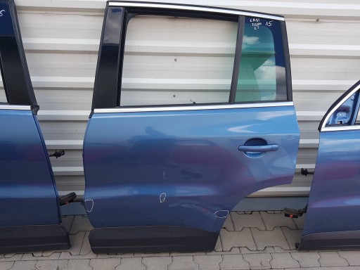 TOC24623 - Vw tiguan i 5n 06-15r левая задняя дверь lr5t