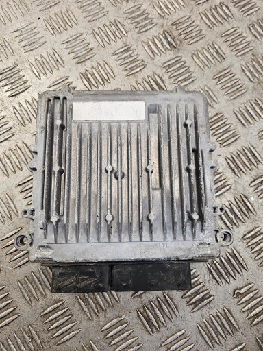 computer of the engine ECU MERCEDES W212 3.0 A6429003401