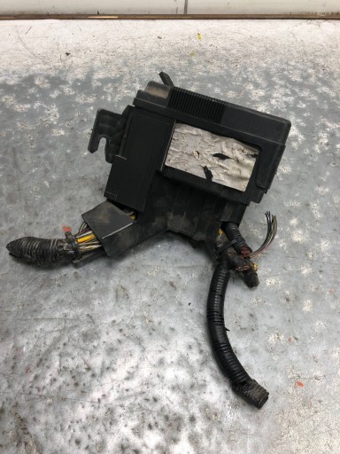 Module fusibles FORD FIESTA MK7