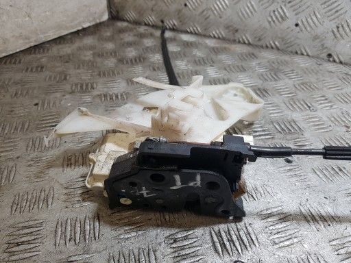 lock door right rear part rear VOLKSWAGEN PASSAT B6 7 PIN