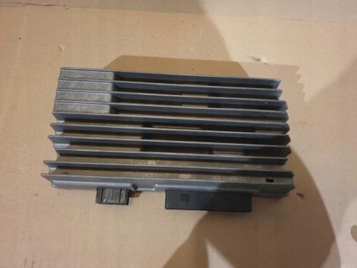 8T0035223B - Усилитель BANG OLUFSEN 8T0035223L AUDI A4 B8 A5