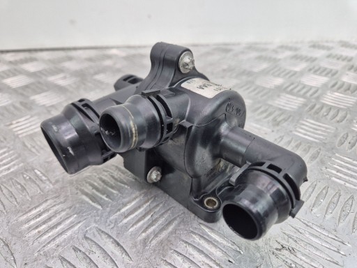 kryt termostatu BMW 3 E90 E91 320i N46B20B 7551570