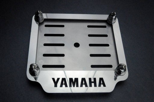 РАМКА НОМЕРНОГО ЗНАКА МОТОЦИКЛА-YAMAHA