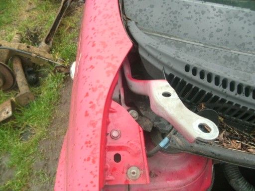 ПЕТЛЯ КАПОТА ПРАВАЯ TOYOTA AYGO I 2005-14