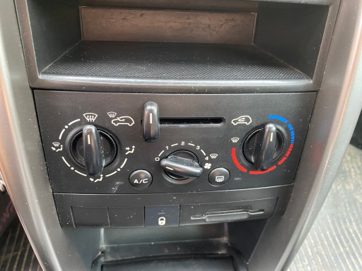 switch PANEL air conditioning devices of the air conditioning OGRZEWANIA Peugeot 207 SW 06-13