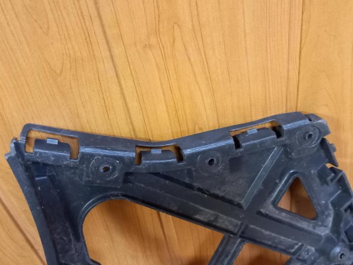bumper bracket right rear part RENAULT LAGUNA III KOMBI 850440002R