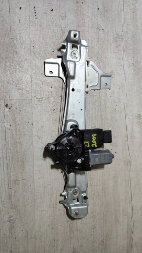 Peugeot 2008 and 2018 rear part side left lift of the window