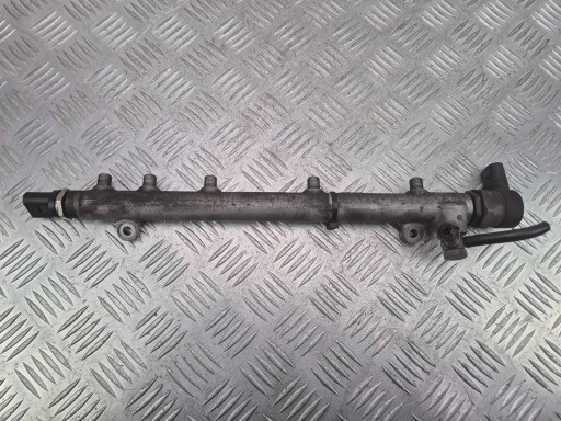 Mercedes E220 CDI W211 injection ramp A6460701695 OM 646.961