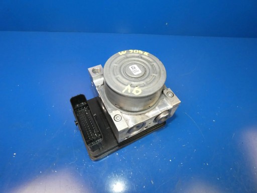 MERCEDES C KLASA W205 pump ABS control unit module