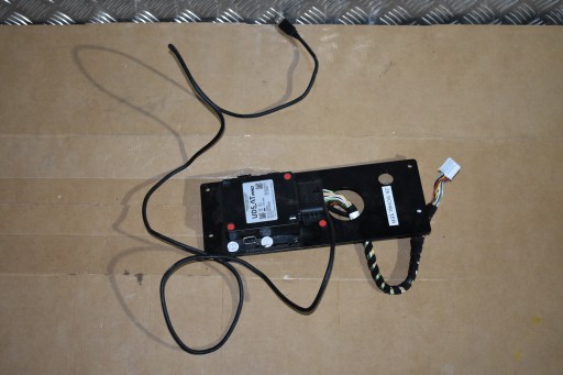 3165-31000000 555 - Ідеальний телематичний модуль udsat pro mercedes 1