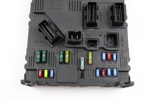 PEUGEOT 407 module control unit compartment BSI-S02-00 9655221080 S120104700K