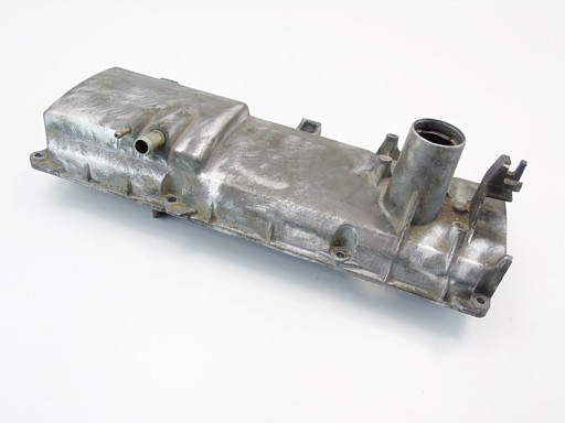 114530 - КРИШКА КЛАПАНА 1.4 8V THALIA KANGOO LOGAN SANDERO