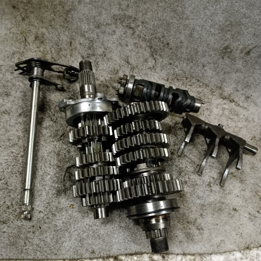 1083953740997824 - YAMAHA MT07 КОРОБКА ПЕРЕДАЧ KPL