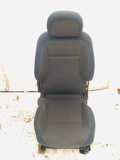 ЛЕВОЕ СИДЕНЬЕ ВОДИТЕЛЯ BERLINGO PARTNER III
