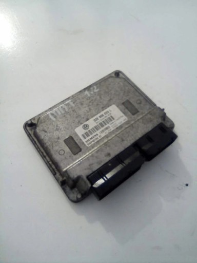 computer 03E906033L 5WP40194 VW Polo 9N 1.2 12v