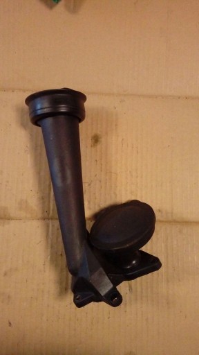 074115308E - МАСЛЯНИЙ НАПОВНЮВАЧ VW TRANSPORTER 2,4 / 2,5 D (96-04)