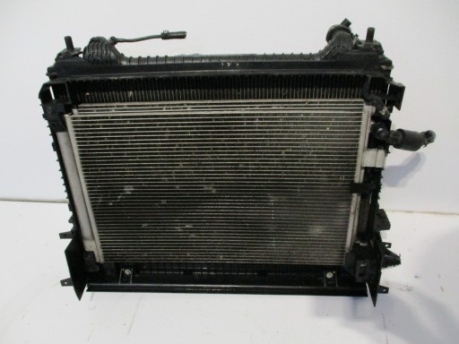 Радиатор радиаторы JAGUAR F PACE 2.0d AUTO