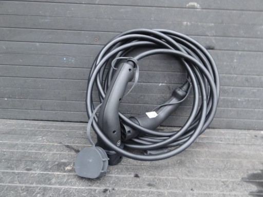 Dacia spring 2023 кабель для зарядки зарядного устройства 296м45ш1б