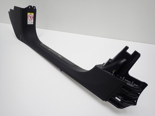 9J1867270CE 9J1867270 - НАКЛАДКА ПОРОГА ПРАВА ПЕРЕДНЯ PORSCHE TAYCAN 4S