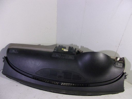 VW Passat B6 dashboard instrument panel console