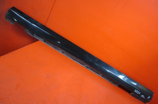 MERCEDES C-KLASA W204 KOMBI moulding cap threshold right A2046900440 197