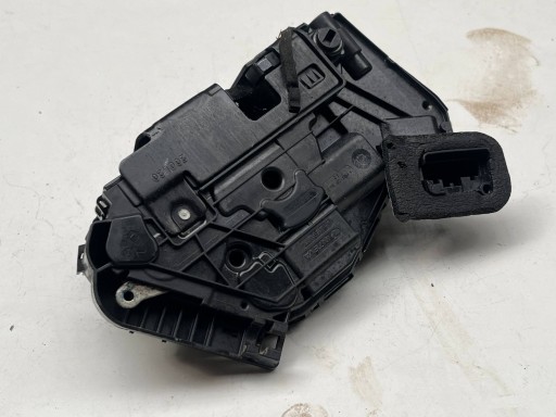 VOLSKWAGEN TIGUAN lock door left rear part 5NA839015D @M