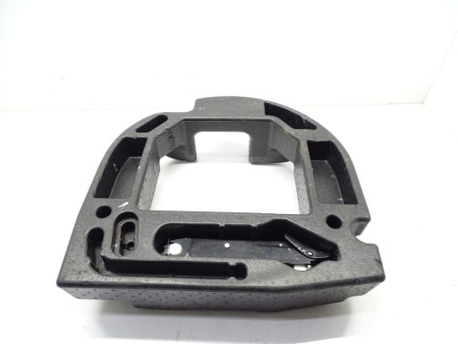 polystirene boot floor well wheels LEWAREKA VW POLO 6R 6C0012115 6R0011031H