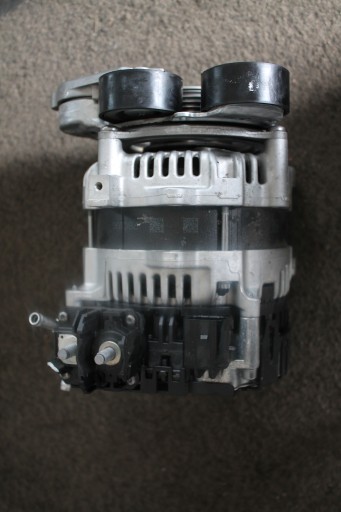 Генератор vw skoda seat audi 04l903030c