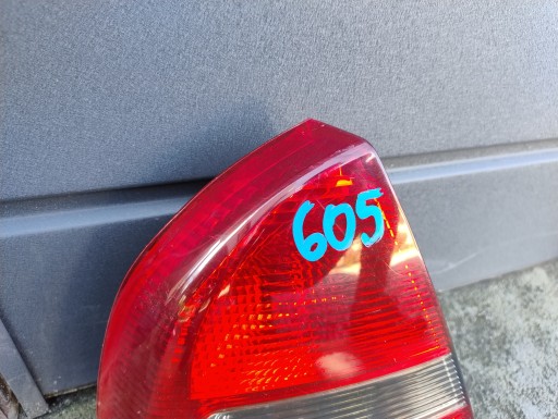MITSUBISHI CARISMA LIFT light rear left 151081