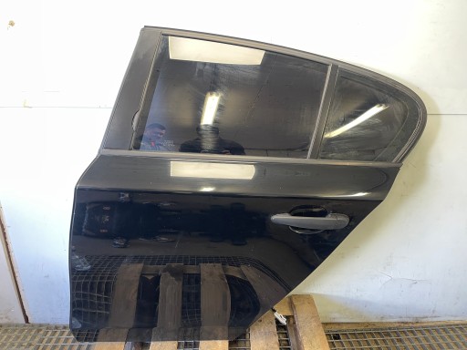 door left rear part rear. BMW 1 E87 SCHWARZ 2 668 EUROPA complete