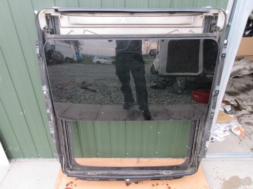 10000000034 - BMW X6 E71 люк в крыше