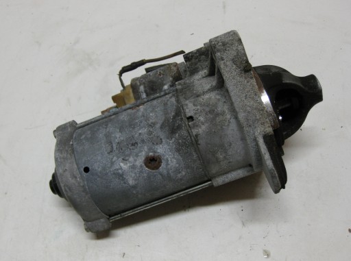 RENAULT MASTER III LIFT IV 2,3 DCI starter 233009813R